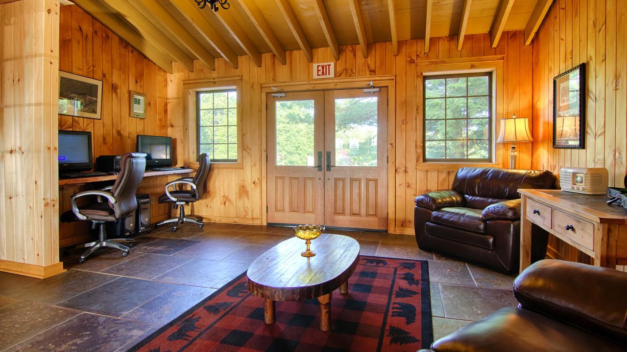The Smoke House Lodge Monteagle Exterior photo